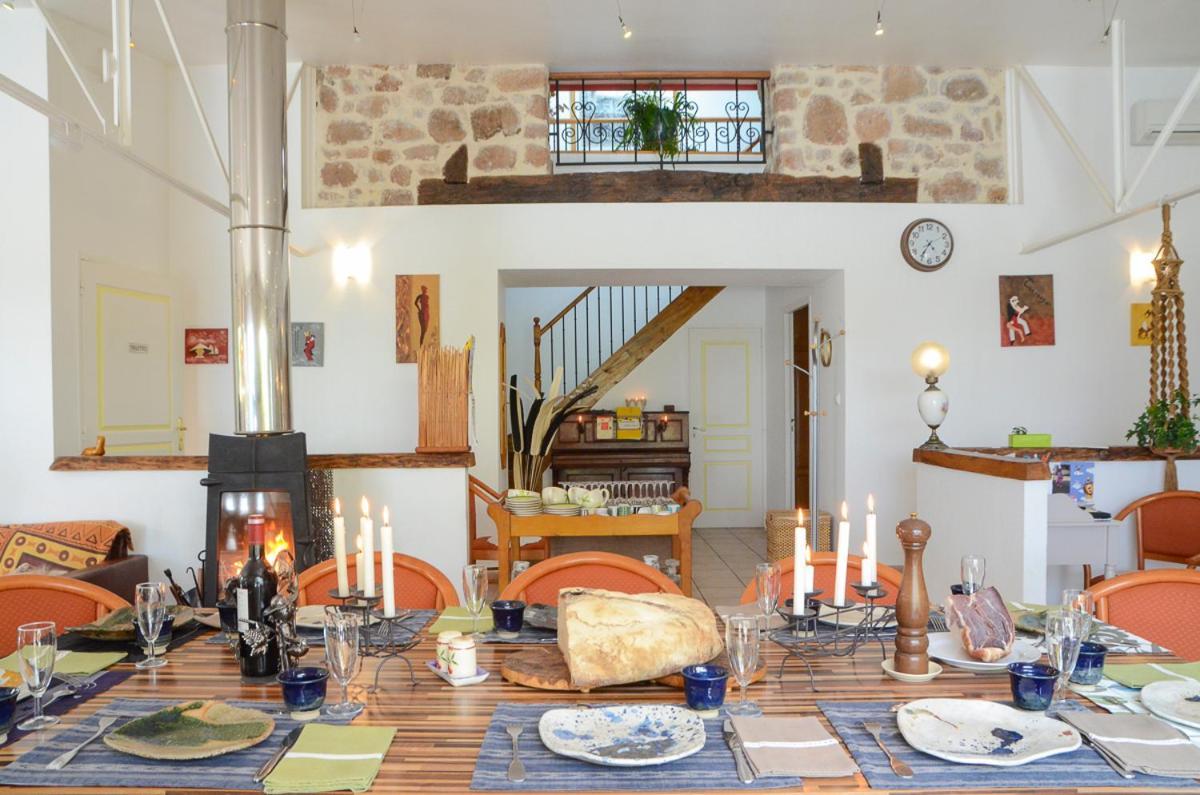 Domaine De La Moretie Cublac エクステリア 写真